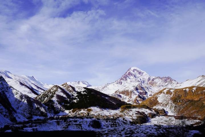 Khara Cottage Kazbegi Exterior photo