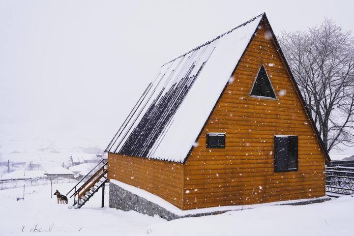 Khara Cottage Kazbegi Exterior photo